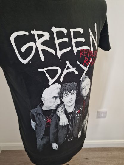 Green Day Adult Unisex T Shirt - Revolution Radio - Red Hot - Image 4